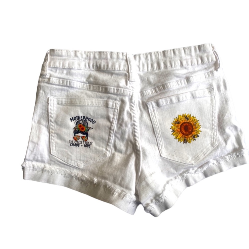 Celebrity pink the honey jean shorts with new sunflower ironon‎ transfers  5/27